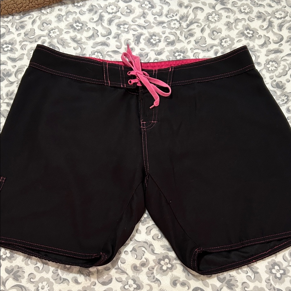 Burnside beach shorts 🌊
